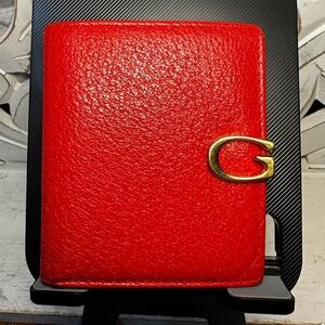 Gucci Red Pebbled Leather Bifold Wallet Gold G Logo Authenticated w COA